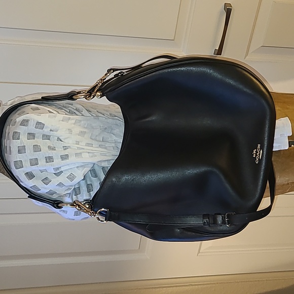 Authentic Coach Purse - Picture 7 of 8